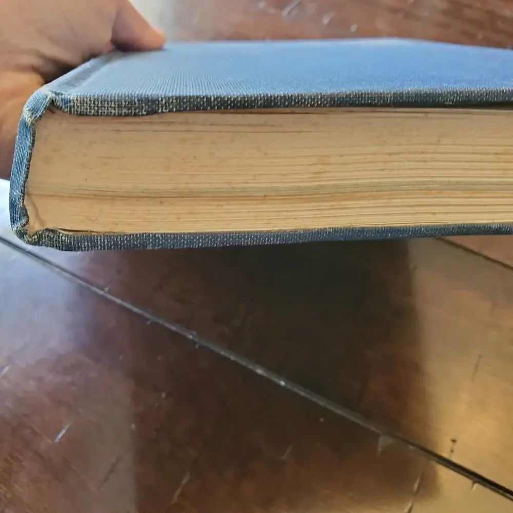 Thirteen Days by Robert F. Kennedy 1969 - 1st Edition JFK RFK NO DUST JACKET
